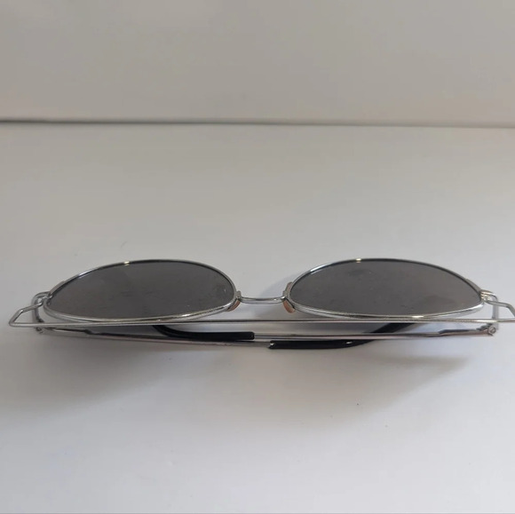 Aldo SIlver Abstract Aviator Sunglasses - Picture 7 of 9